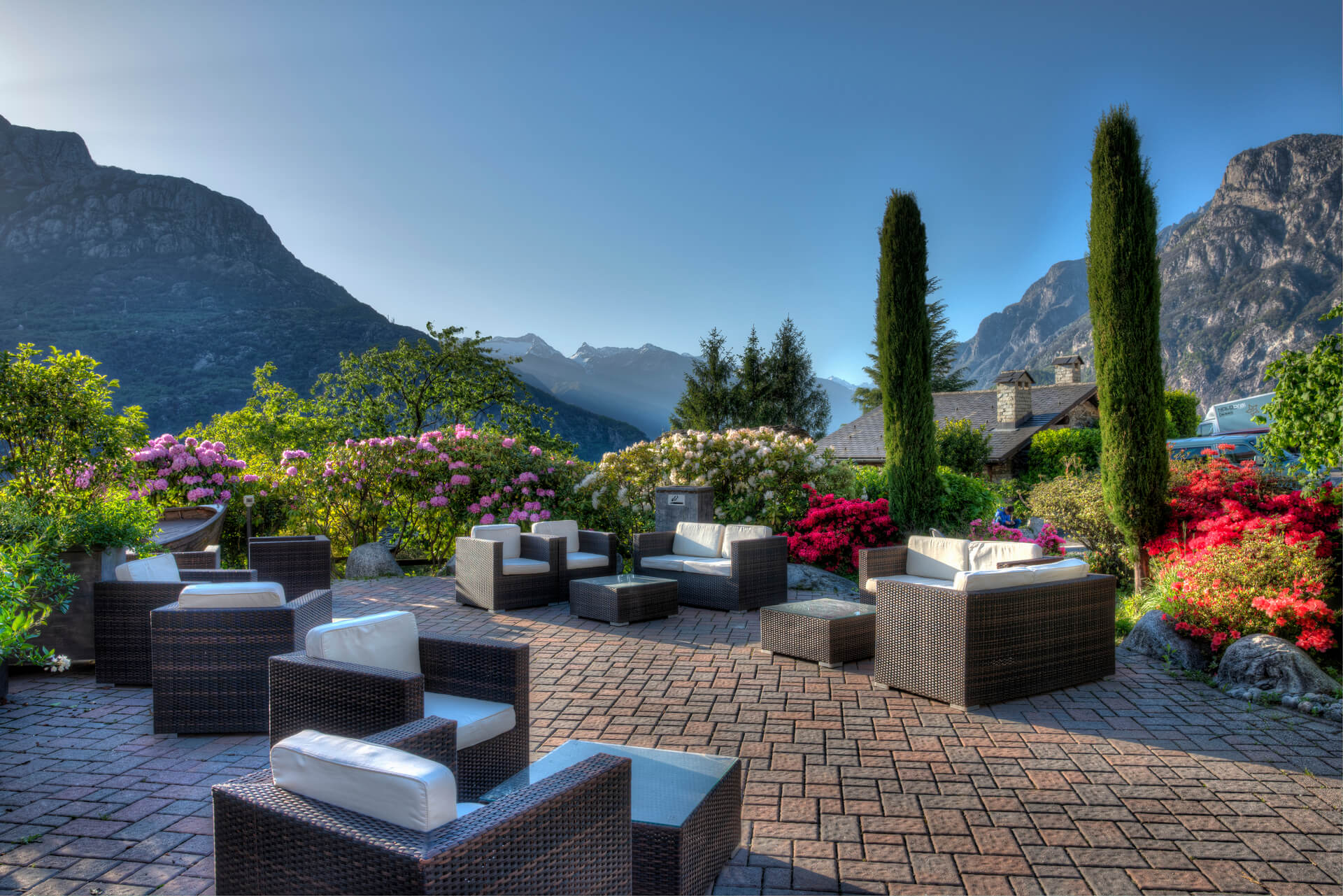 esterno hotel saligari in valchiavenna