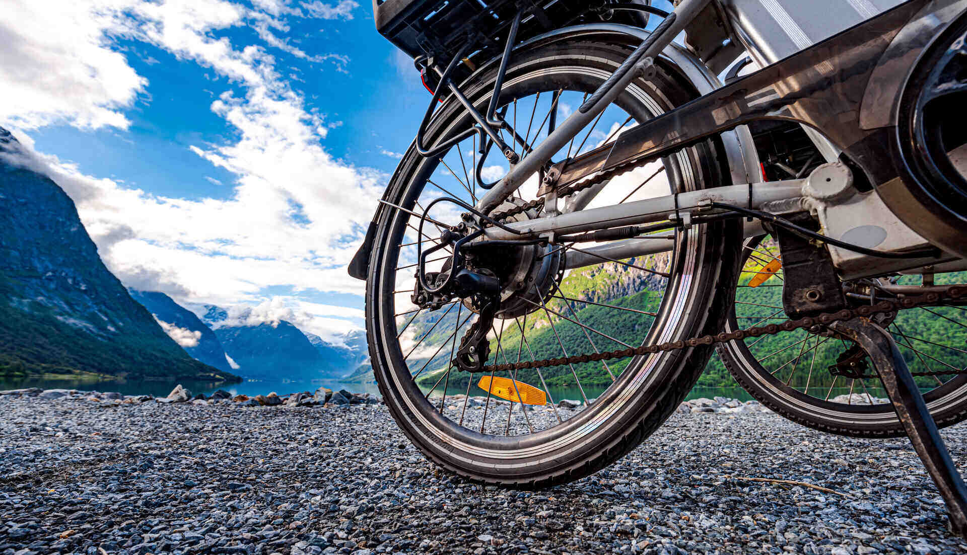 Electrical bikes and mountain bikes for the guests of Hotel Saligari