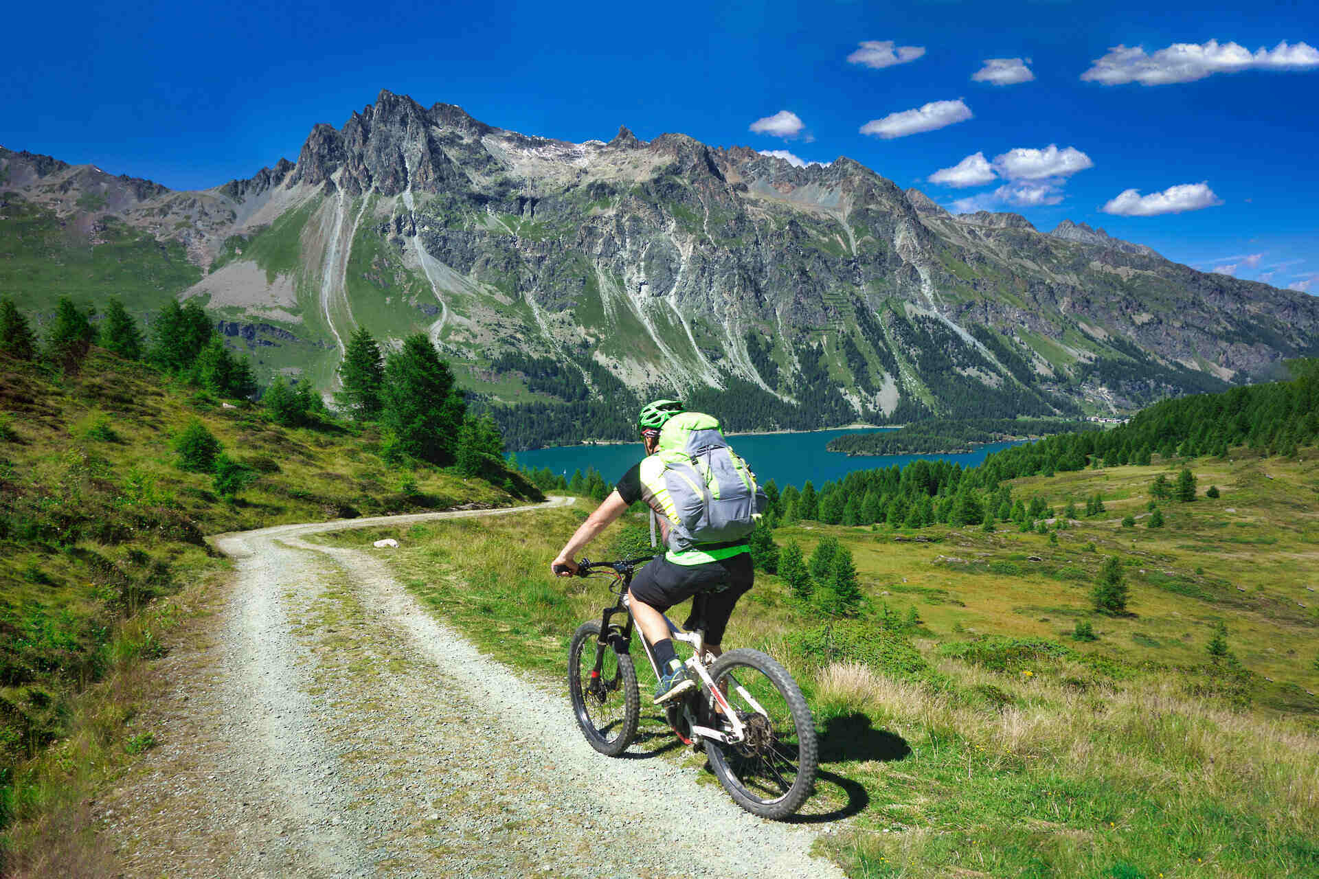 Bike hotel in Valchiavenna in the Alps
