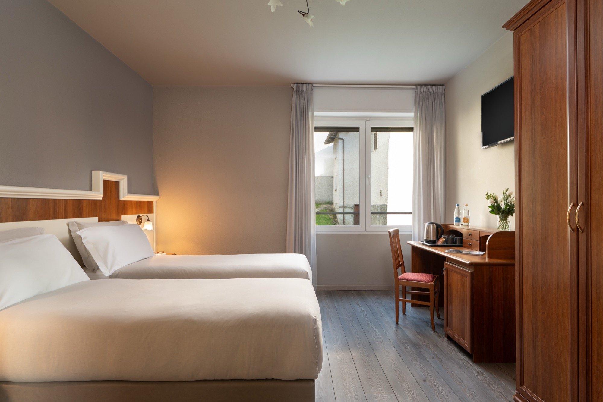 Camere 3 e 14 _Classic vista montagna con letti separati_(1)