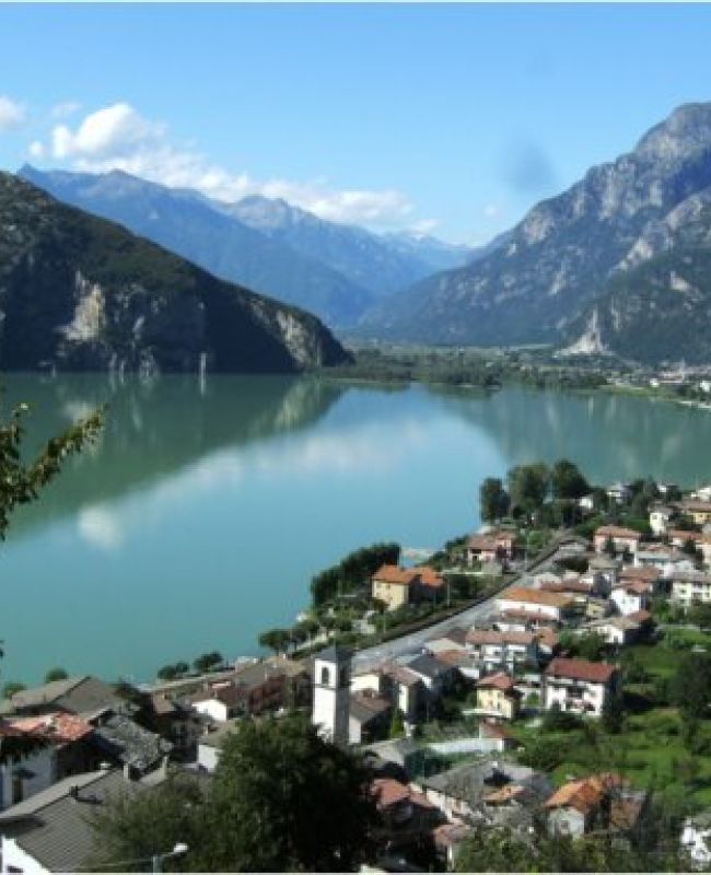 vista nella strada dei cavalli