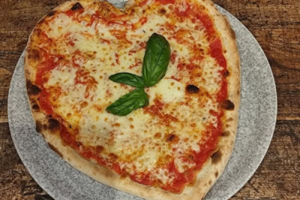 pizza cuore